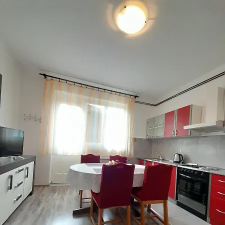 Zvonimir Apartamento Vodice