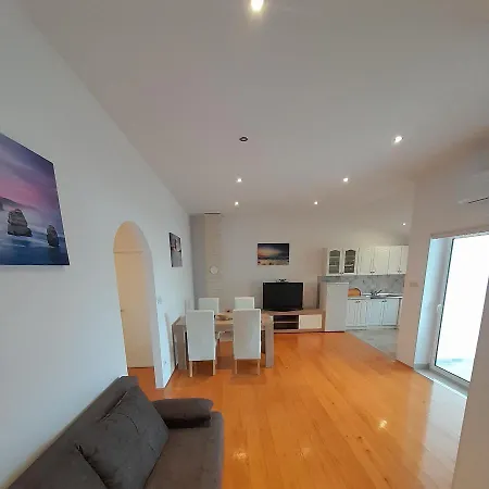 Zvonimir Apartamento