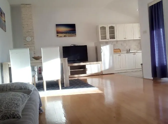 Zvonimir Διαμέρισμα